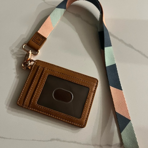 Threads Wallet lanyard with id holder - Picture 2 of 3